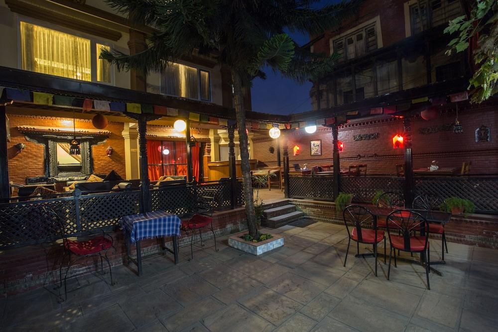Hotel Encounter Nepal & Spa Kathmandu Exterior photo